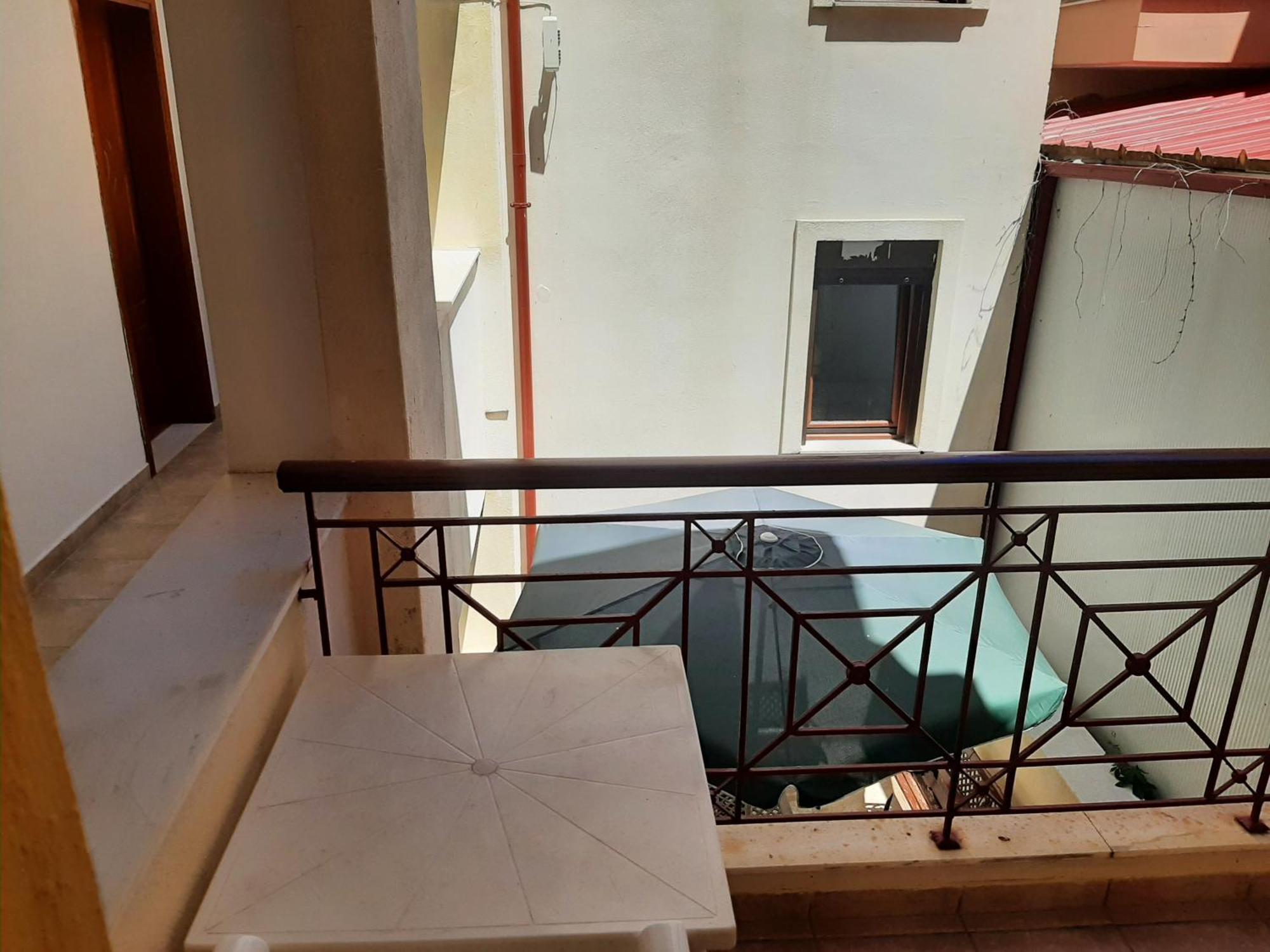 Hotel Kosmas Сарти Екстериор снимка